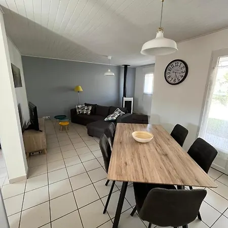Entre L'ocean, Le Lac Et Les Pins, Maison Agreable Au Calme A Mimizan Plage
